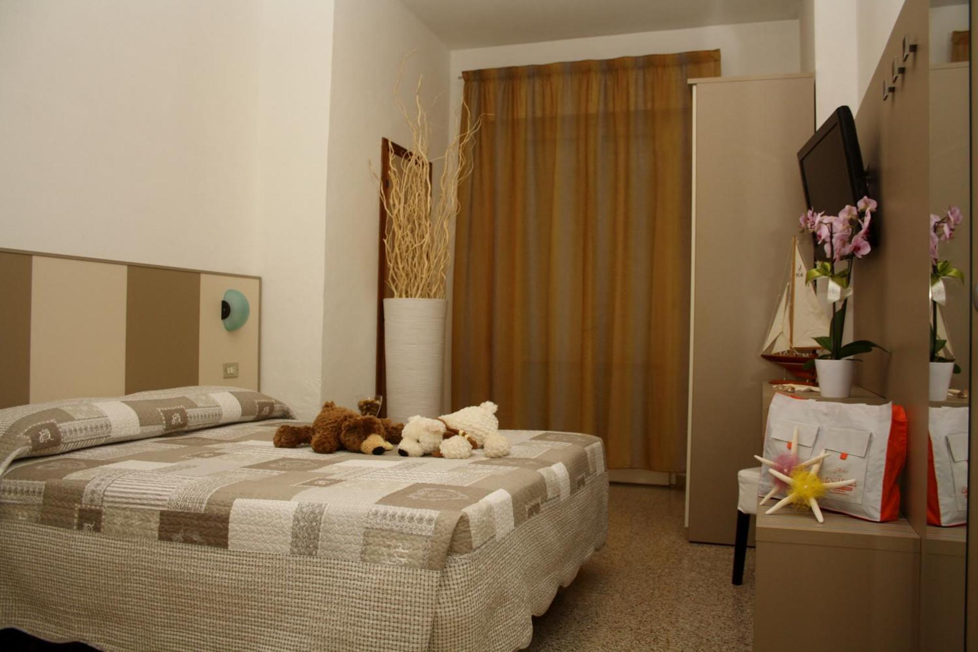 Hotel Camelia Rimini Exterior photo